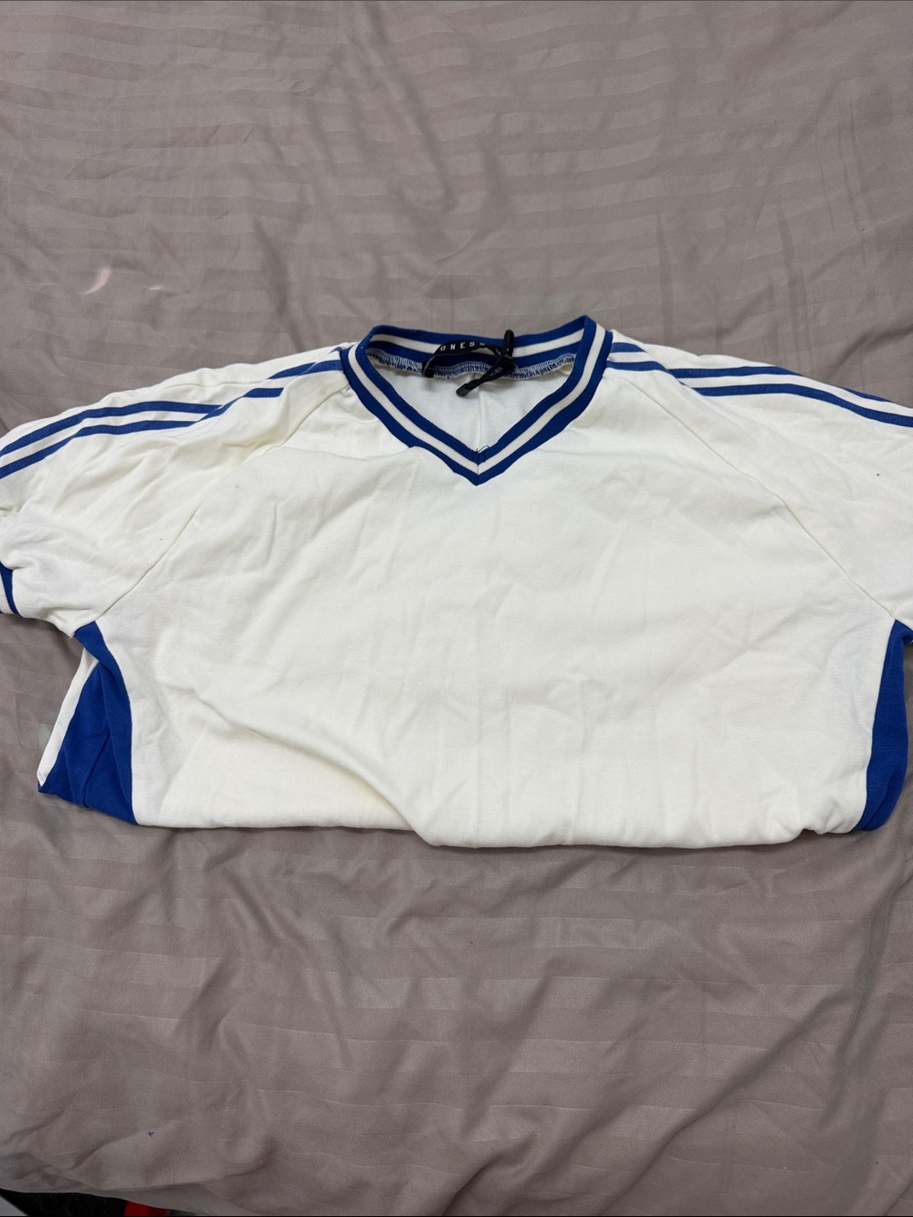 Lioness White and Royal Blue V-Neck Athletic Tee